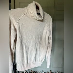 Jeanne Pierre tan sweater